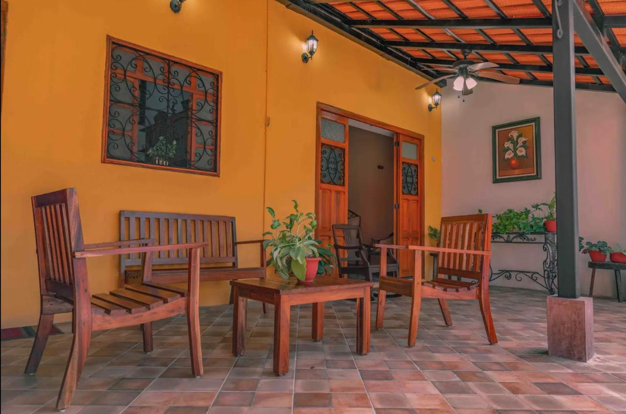 Casa Vicenta Izamal Hotel Buitenkant foto